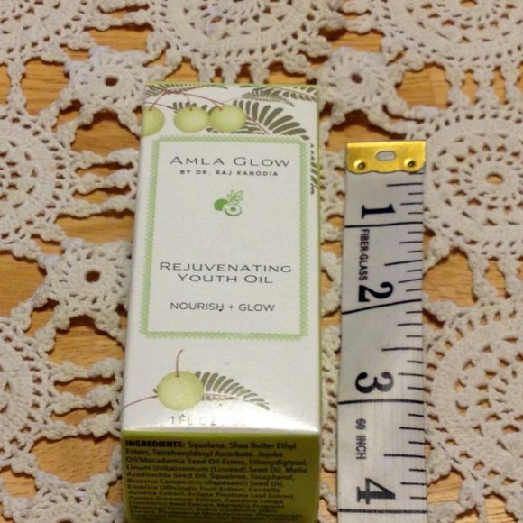 Rejuvenating Youth Oil, Amla Glow Skin Care Oil, Bundle of two - Picture 3 of 7